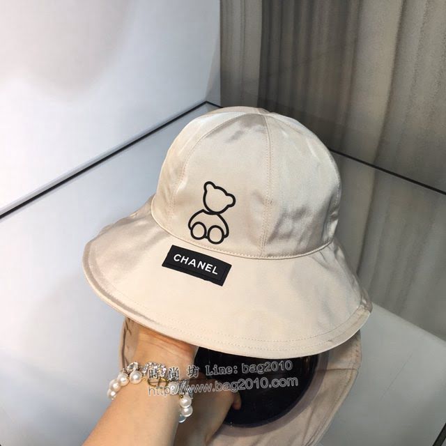 Chanel新品女士帽子 香奈兒牛津小熊漁夫帽遮陽帽  mm1496